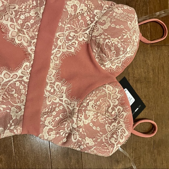 Pink dress - Picture 4 of 4